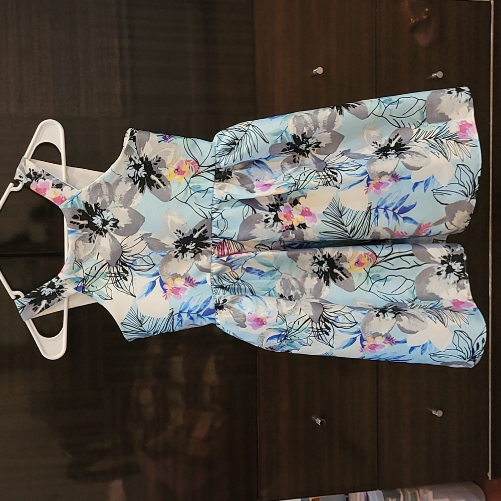 Pre-teen girls dress